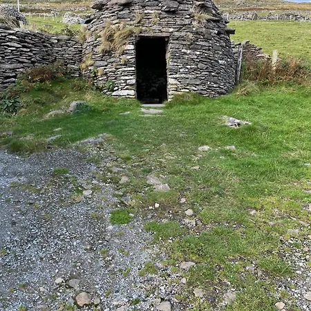 Lantgård Old Irish *